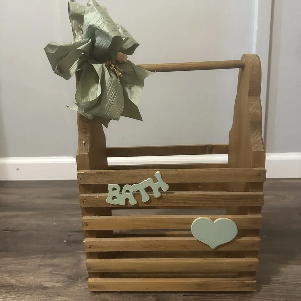 Wooden Bath Caddy Carrier With‎ Handle Hand Made Farmhouse/Country Bow & Letters